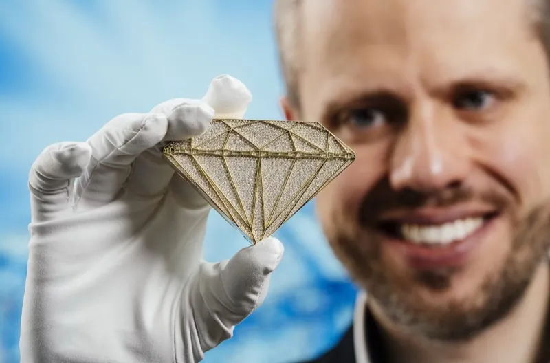 Diamond, prize, competition — how a million-crown trophy was born